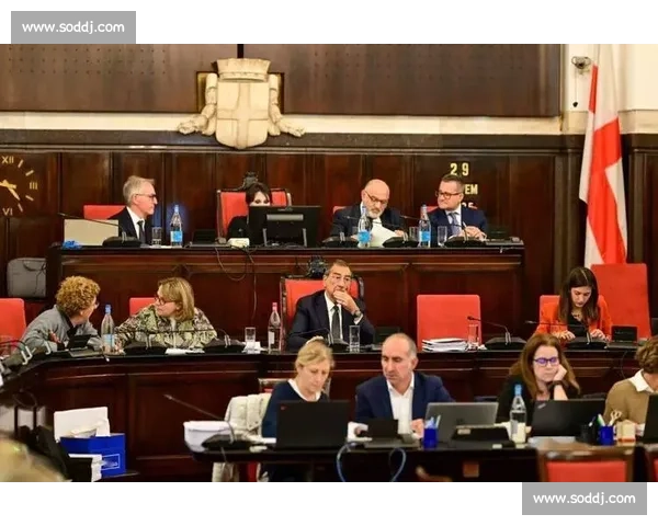 圣西罗摊贩禁令引发争议:米兰双雄限卖食品,球迷呼吁低价选择 圣西罗摊贩禁令引发争议:米兰双雄限卖食品,球迷呼吁低价选择