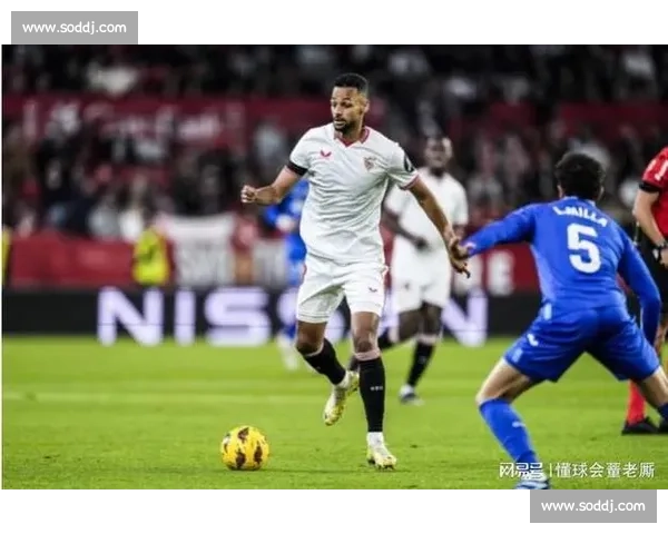 32 岁锋霸正式回归塞尔塔！贝蒂斯神射手伊格莱西亚斯加盟